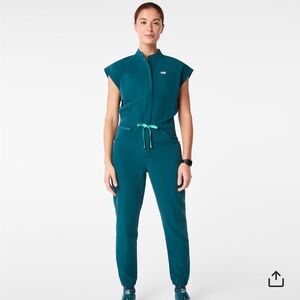 Figs women’s Rafaela cargo jogger scrub jumpsuit Caribbean blue